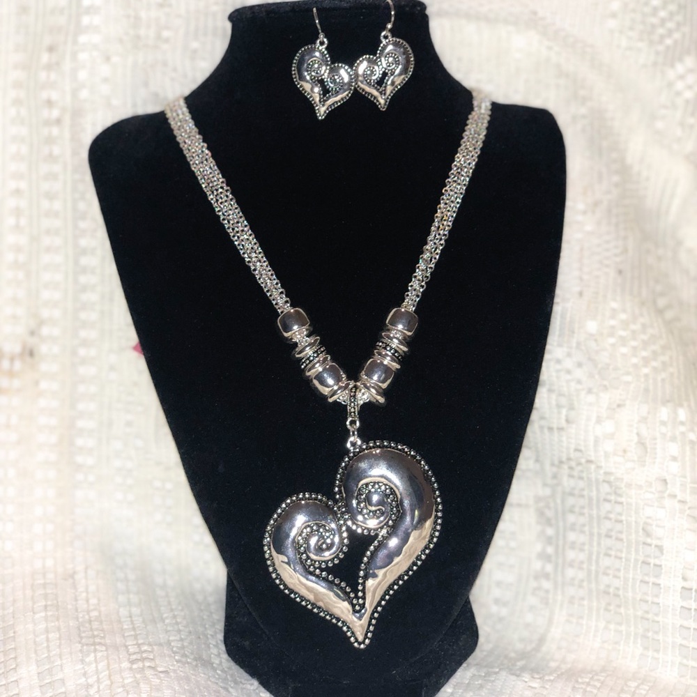 Heart Earrings & Necklace Set